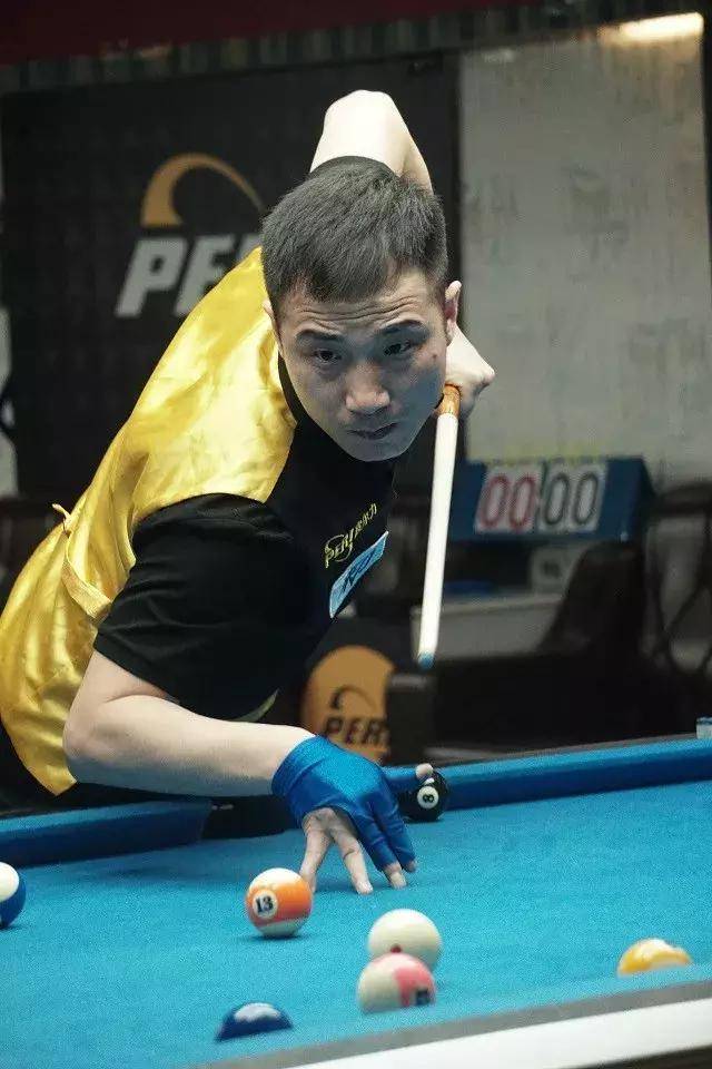 基础设施的 基础设施的